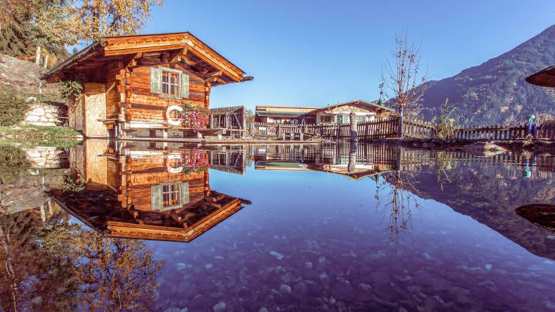 Blockhütten-Sauna (85°) direkt am Naturteich